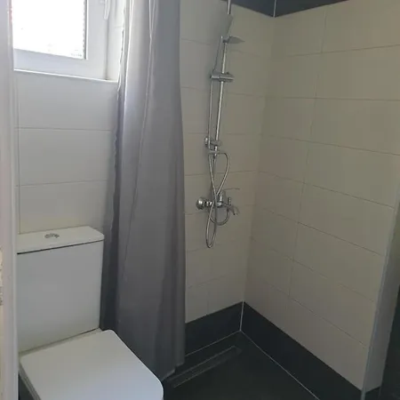 A Pleasent Small -studio Close To The Port Of *