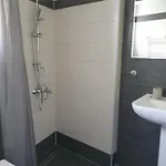 A Pleasent Small -studio Close To The Port Of Volos
