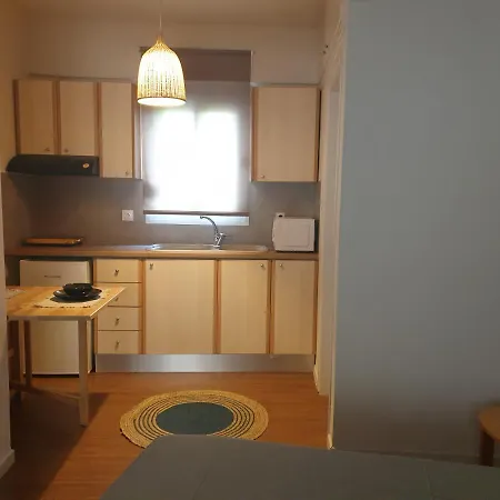 Apartment A Pleasent Small -studio Close To The Port Of Volos