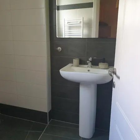 Apartament A Pleasent Small -studio Close To The Port Of